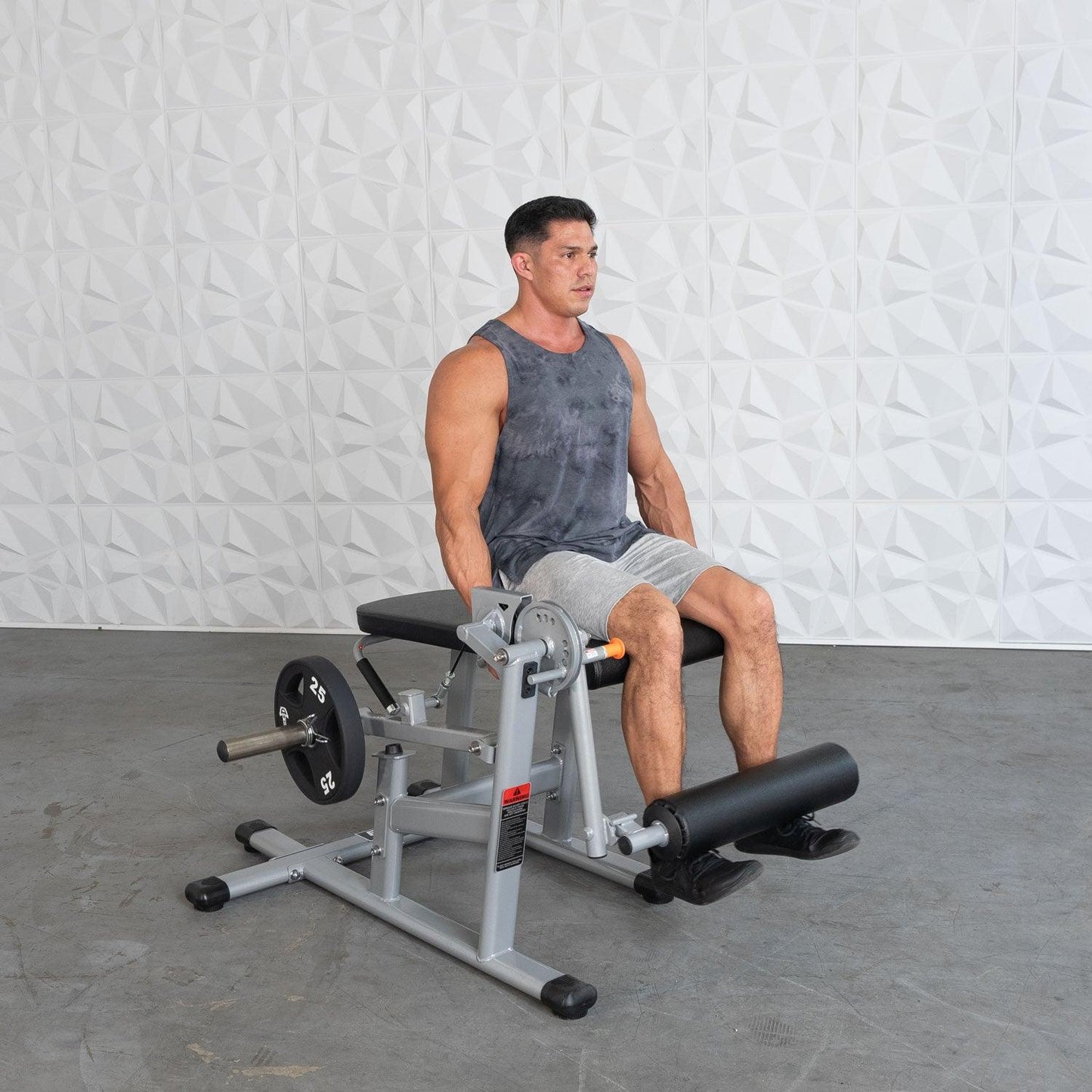 Excel Base Leg Extension / Leg Curl Combo - Muscle D Fitness - Plate Loaded - Silver, Black