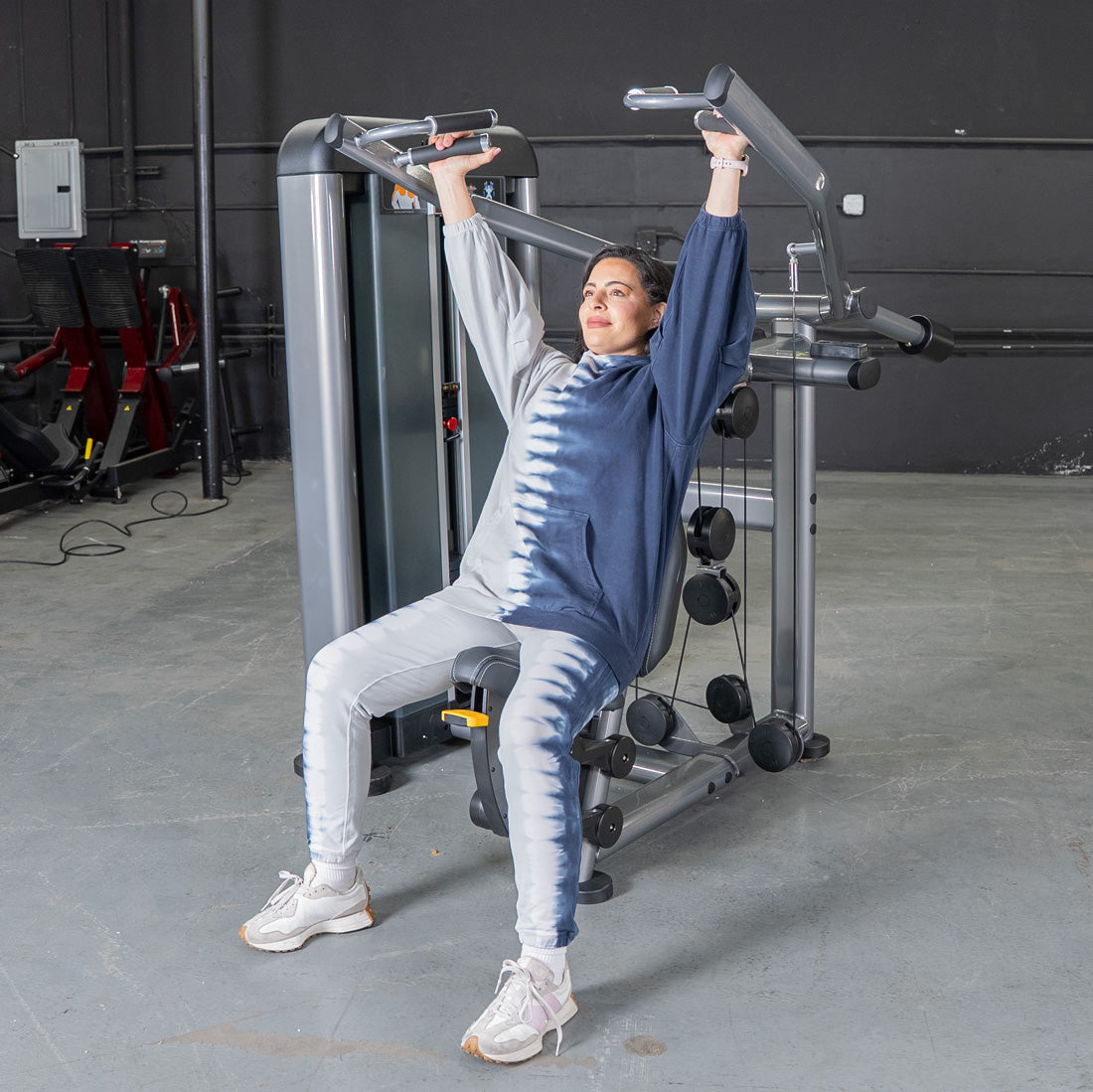 Elite Plus Shoulder Press | Isolateral Gym Equipment | Muscle D