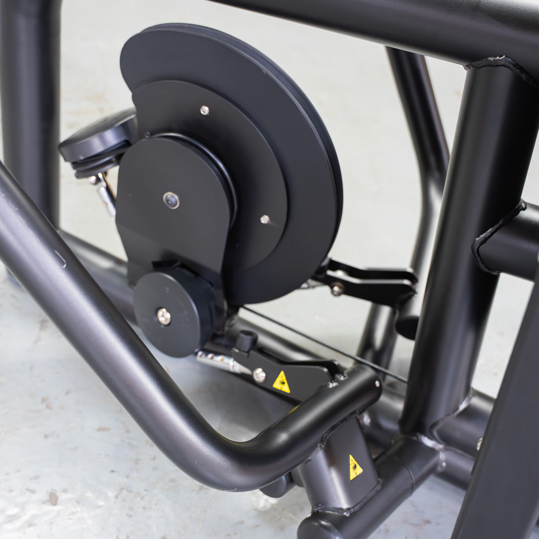 Vogue Diverging Low Row- Seated - Pin Selectorized - Lats Delts Rhomboids Traps Workout